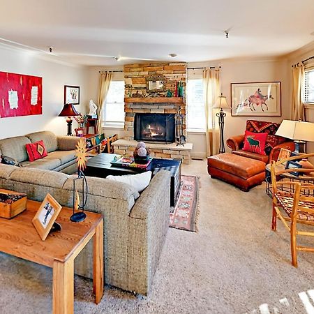 パークシティPark Ave Manor 3Bアパートメント エクステリア 写真