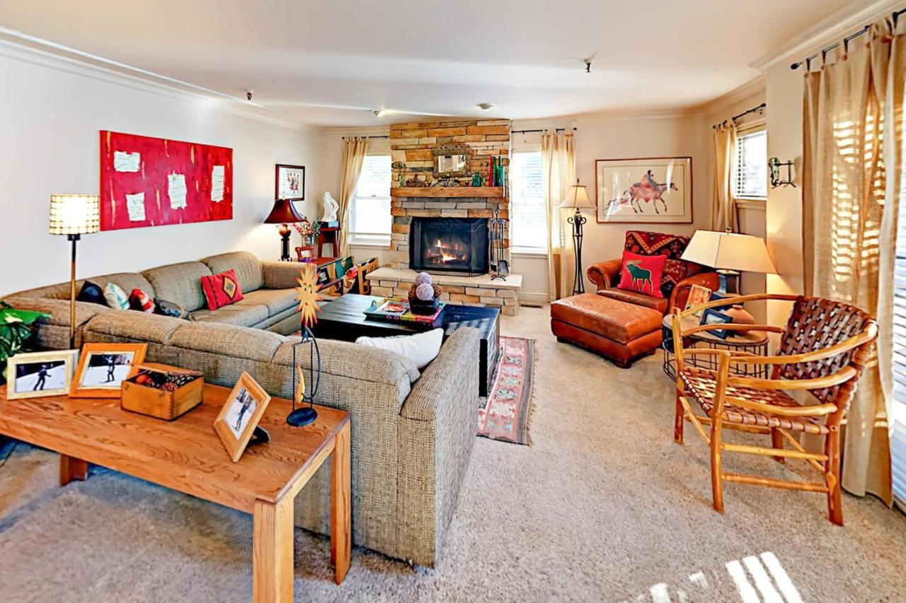 パークシティPark Ave Manor 3Bアパートメント エクステリア 写真