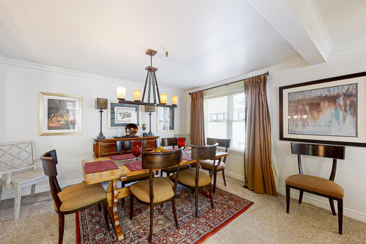 パークシティPark Ave Manor 3Bアパートメント エクステリア 写真