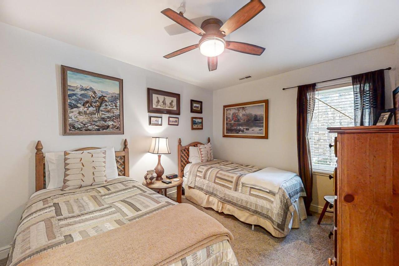 パークシティPark Ave Manor 3Bアパートメント エクステリア 写真