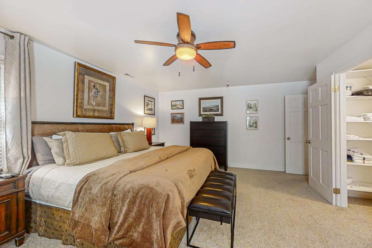 パークシティPark Ave Manor 3Bアパートメント エクステリア 写真
